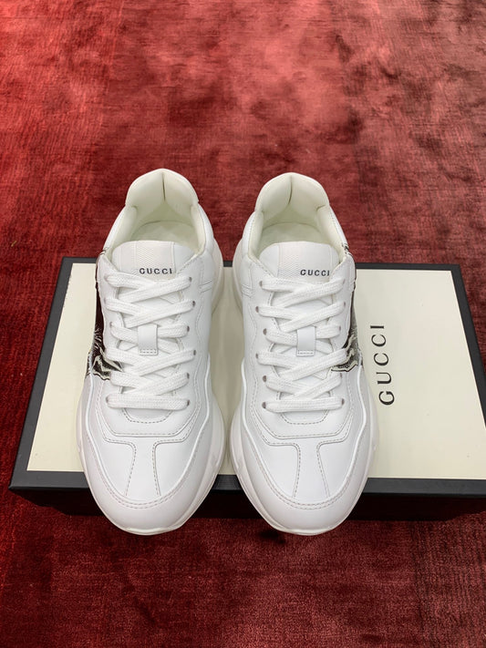 Sneakers & Shoes