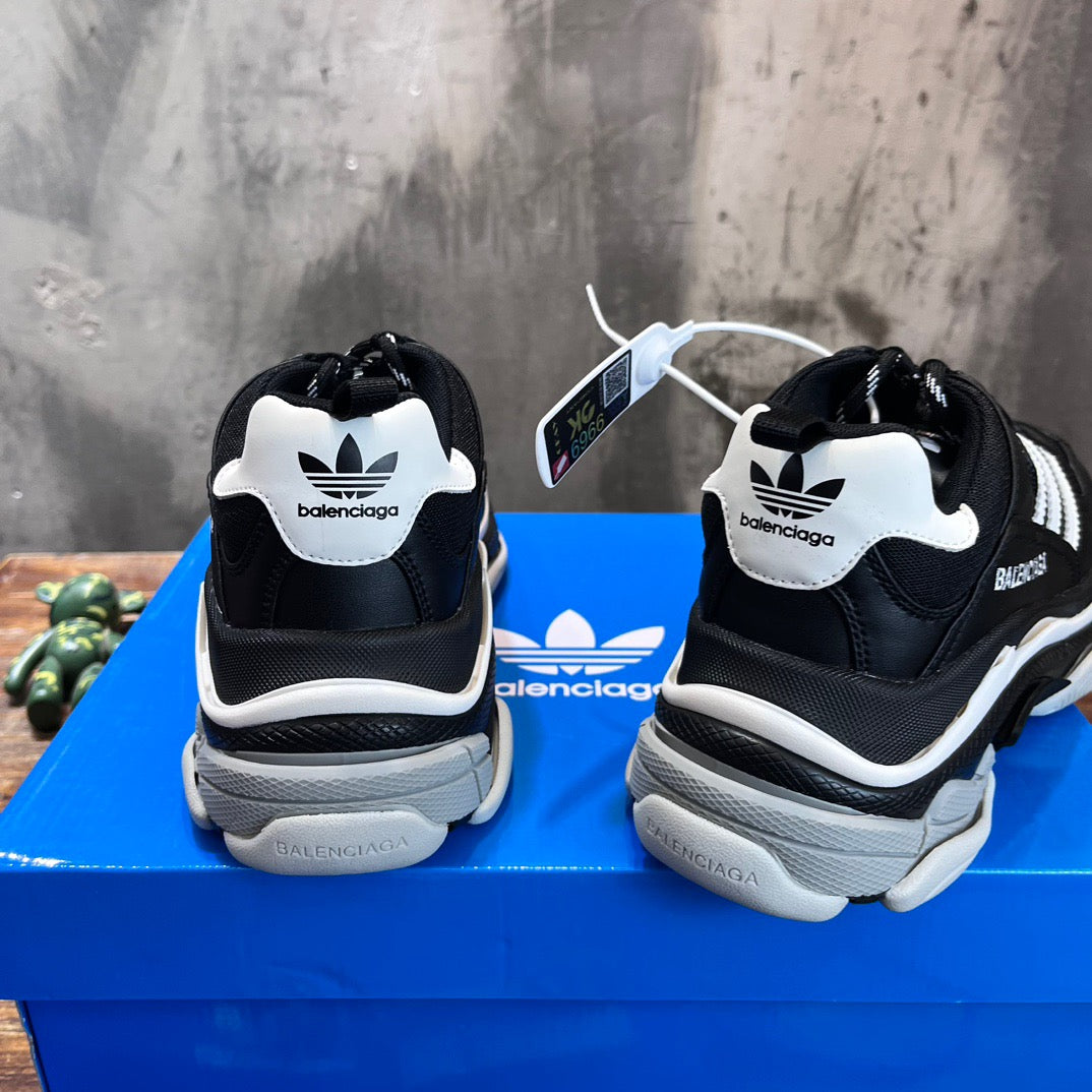 BLCG Sneakers
