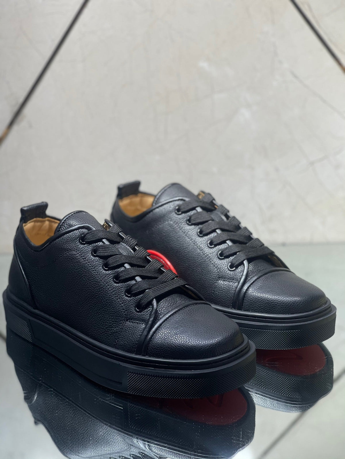 Sneakers & Shoes