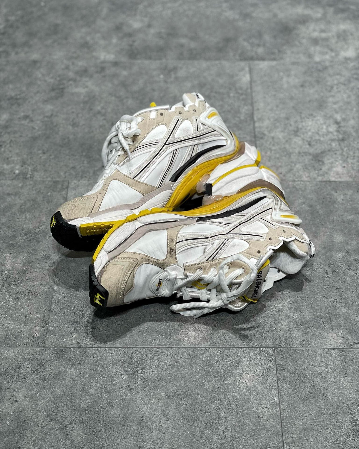 BLCG Sneakers