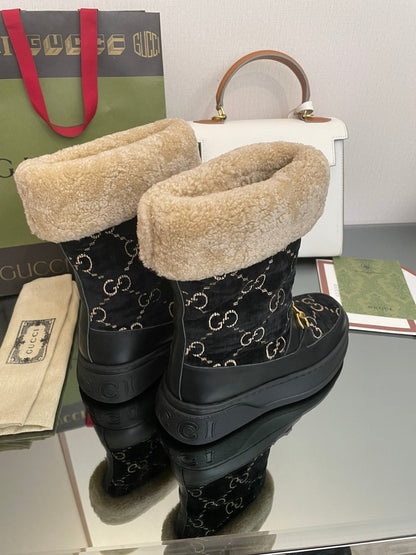 HORSEBIT SNOW ANKLE BOOTS IN BLACK MONOGRAM VELVET MIX CALFSKIN AND LAMB WOOL LINING