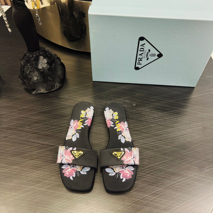 PRA PRINTED SLIDES SLIPPERS BLACK SATIN