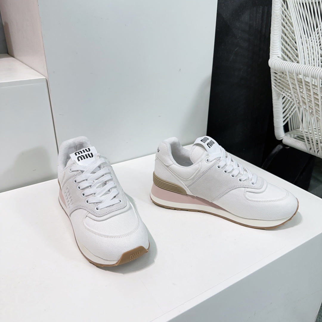 White And Light Gray Sneakers Canvas