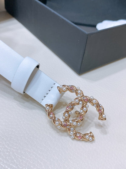 CC BELT 20MM IN WHITE CALFSKIN GOLD HARDWARE ATTACH PEARLS