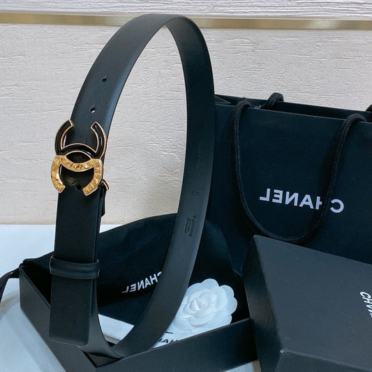 CC BELT 30MM IN BLACK SMOOTH CALFSKIN GOLD MIX BLACK METAL LOGO