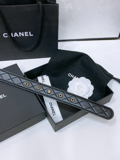 CC BELT 30 MM IN BLACK EMBROIDERED CALFSKIN PEARL LOGO WITH GOLD HARDWARE
