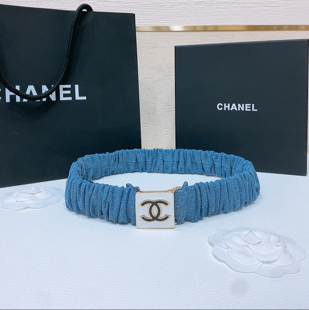 ELASTIC BELT 30MM IN BLUE DENIM WITH SQUARE BUCKLE EMBOSSED LOGO