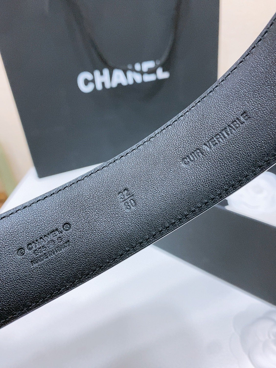 DOUBLE C 38MM IN BLACK QUILTED LAMBSKIN SILVER BUCKLE