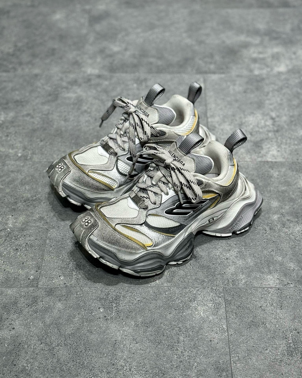 BLCG Sneakers