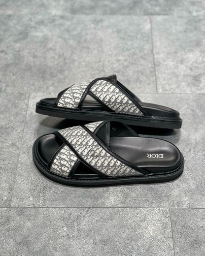 CD SANDALS