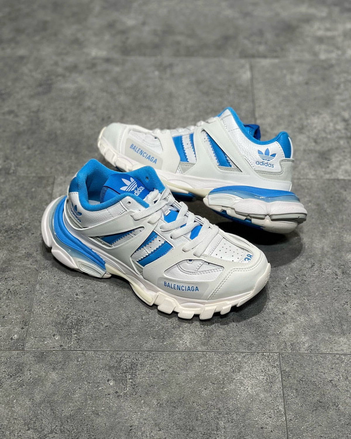 BLCG Sneakers