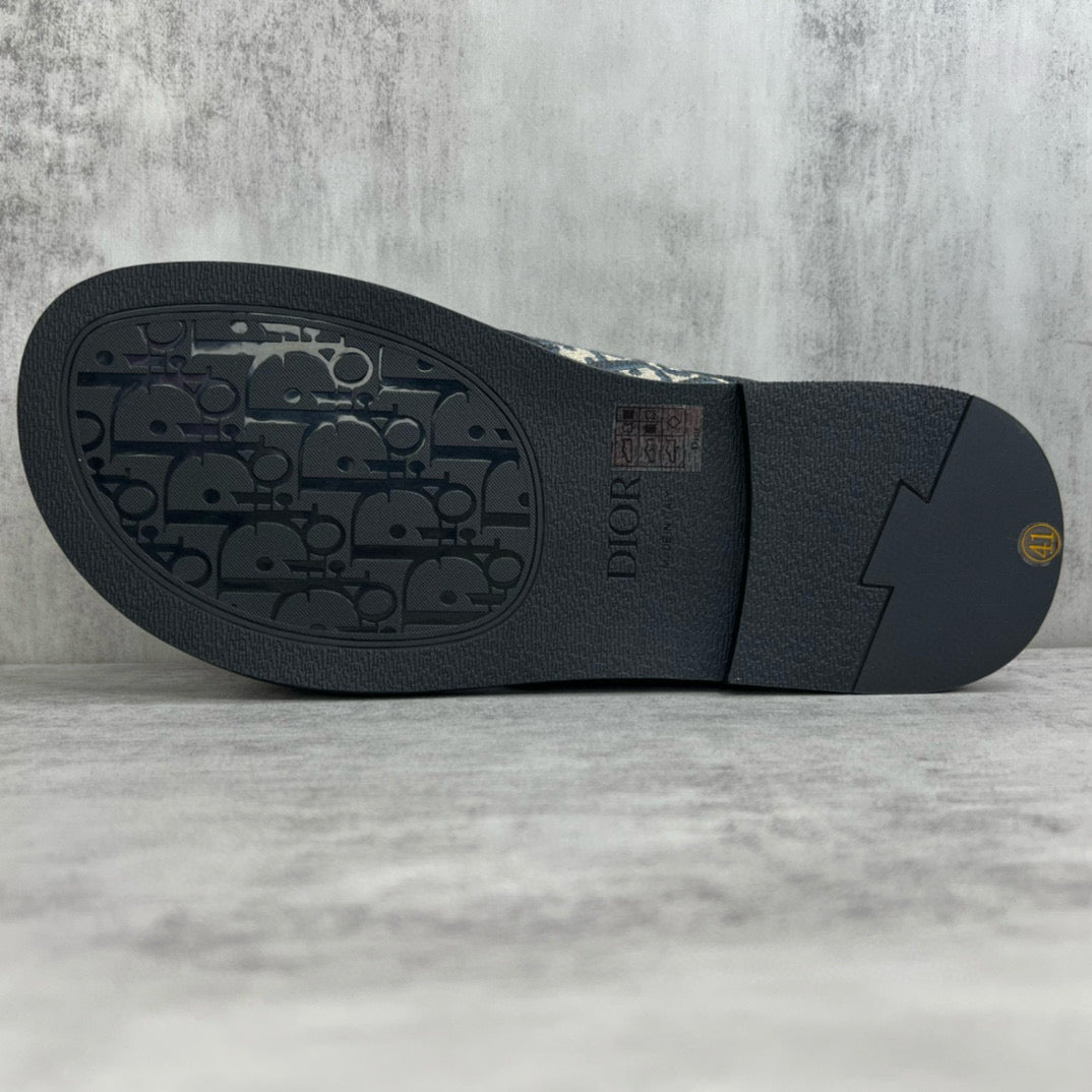 DIO Sandals