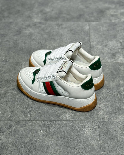 GUC Sneakers
