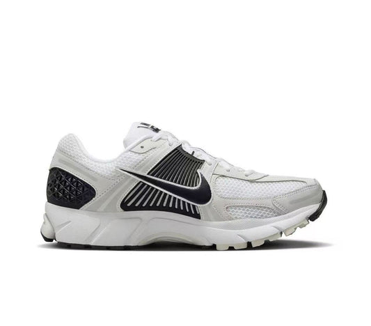 Nike Zoom Vomero 5 White and Black Sneakers