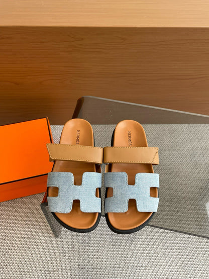 HERM Sandals