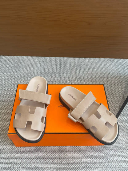 HERM Sandals