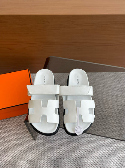 HERM Sandals