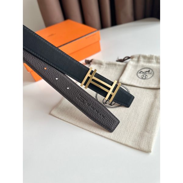 HERM H au Carre Reversible Belt 32MM in Chocolate Clemence Leather