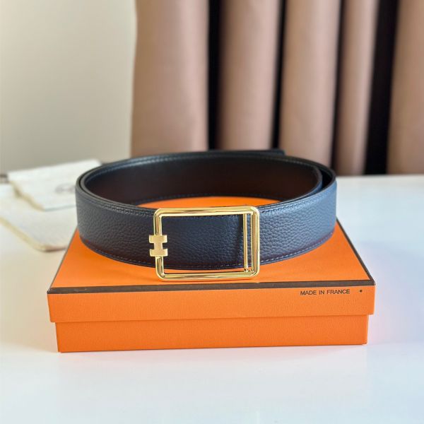 HERM Tube H Reversible Belt 38MM in Blue Clemence Leather