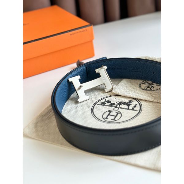 HERM H Reversible Belt 32MM in Blue Clemence Leather