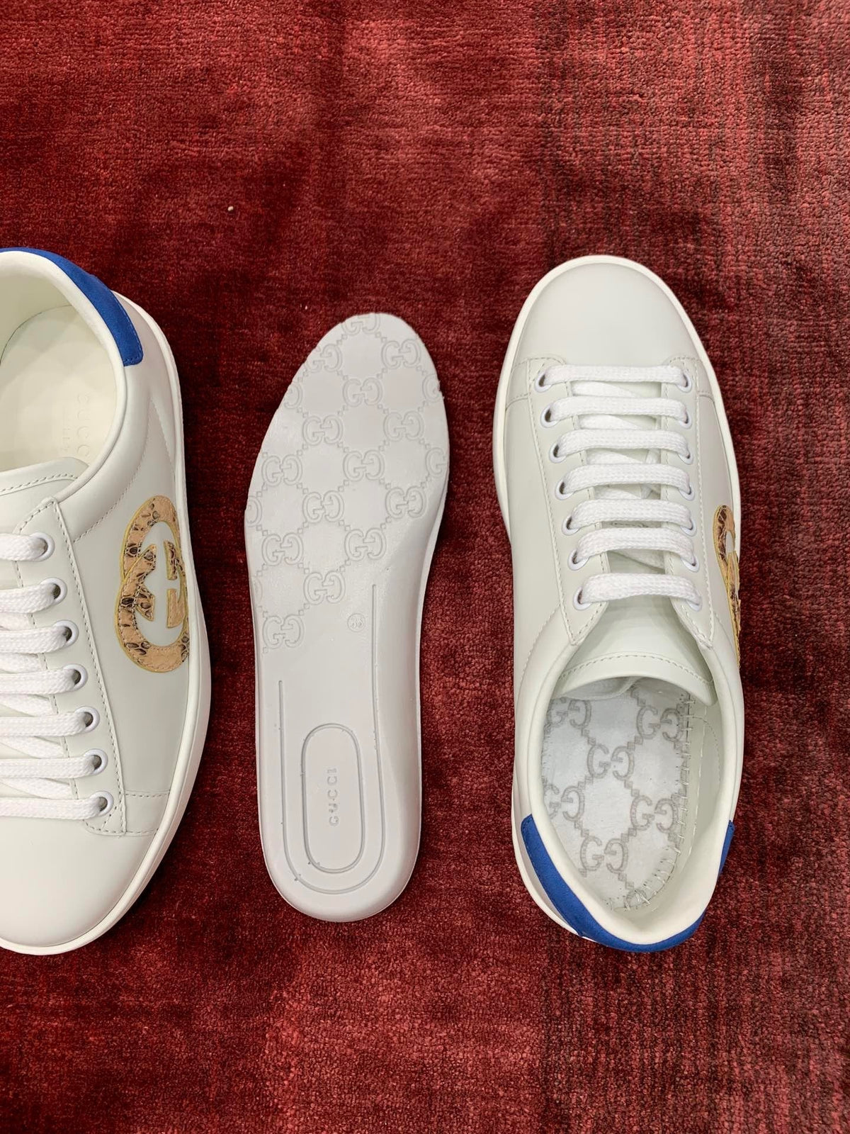 Sneakers & Shoes