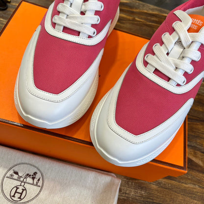 HERM Sneakers