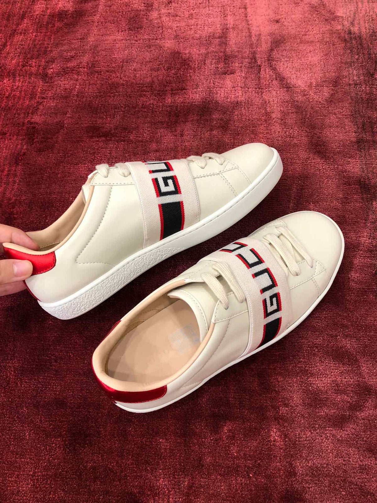 Sneakers & Shoes