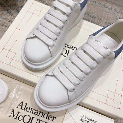 Sneakers & Shoes