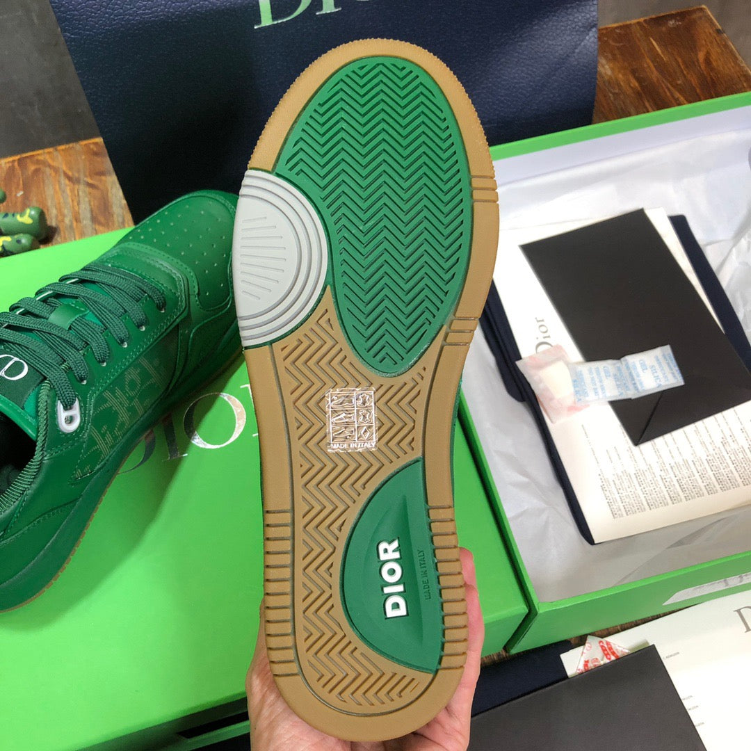 DIO Sneakers