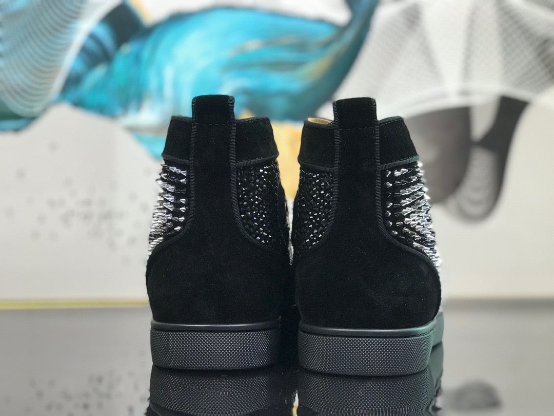 Sneakers & Shoes