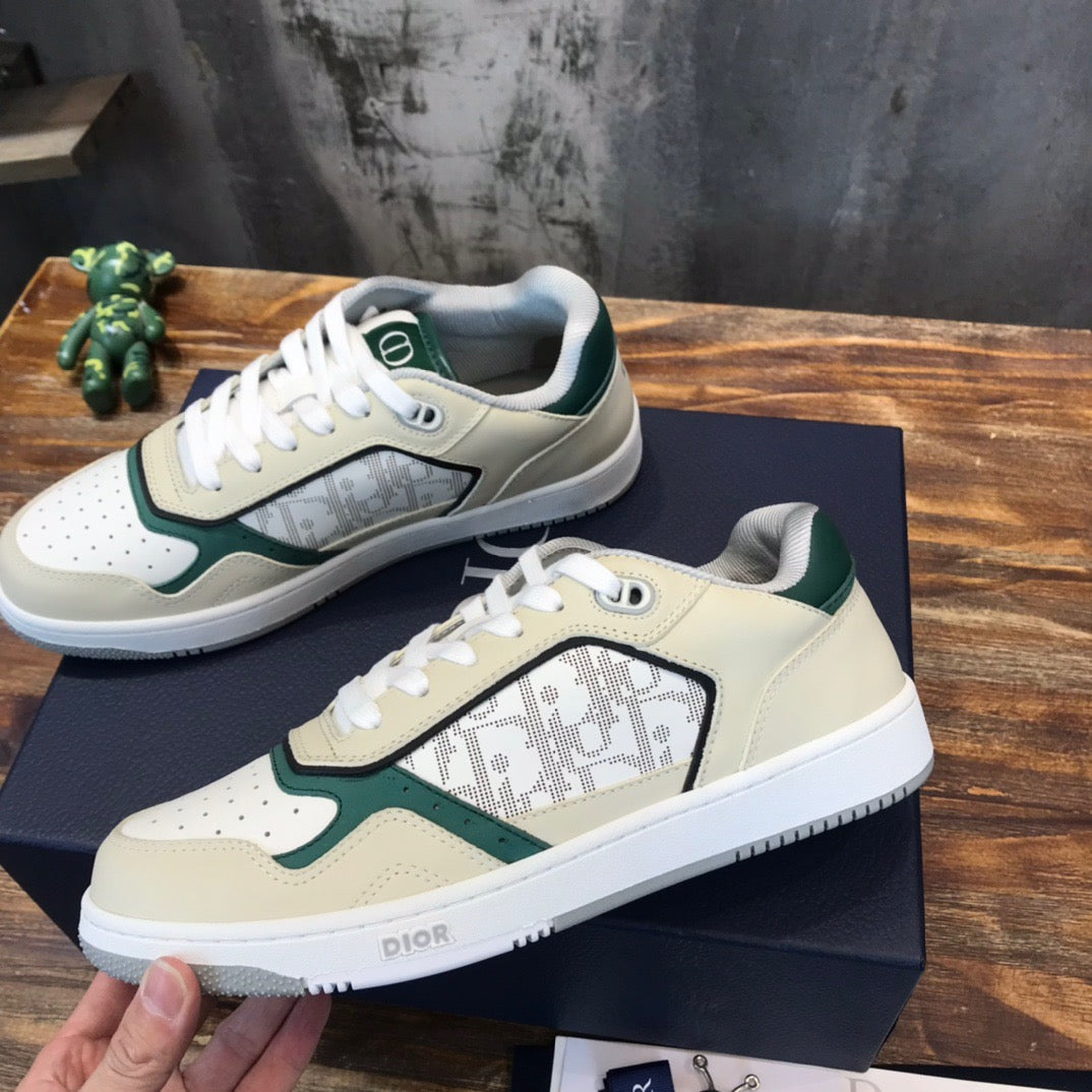 DIO Sneakers