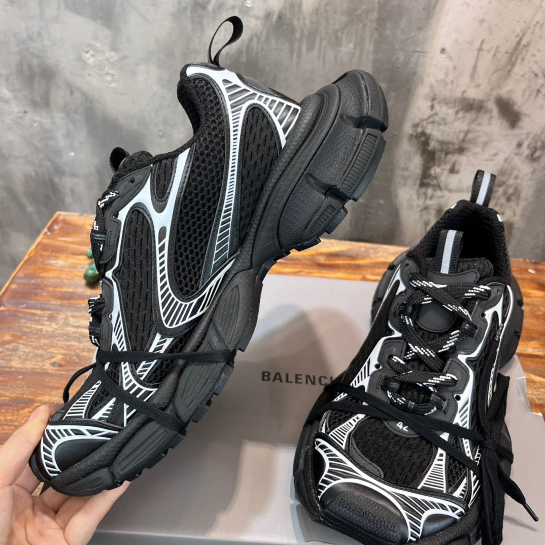 BLCG Sneakers