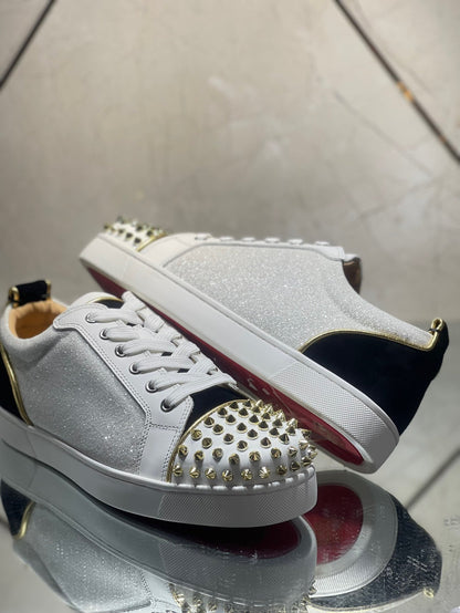 Sneakers & Shoes
