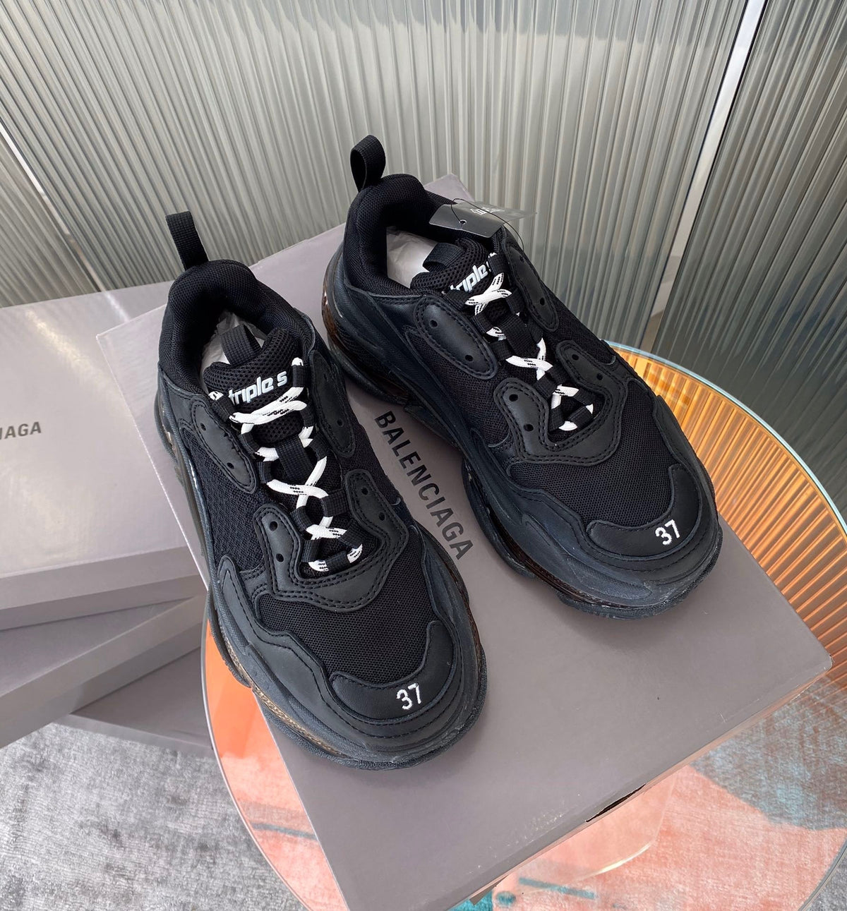 BLCG Sneakers