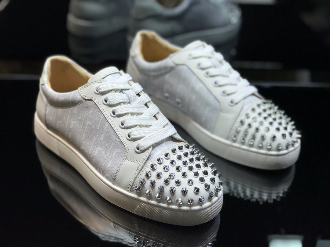 Sneakers & Shoes