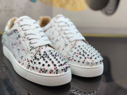 Sneakers & Shoes
