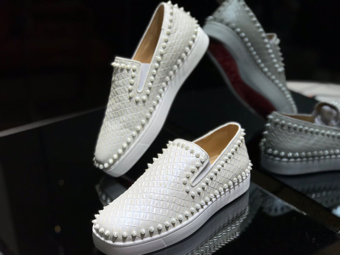 Sneakers & Shoes