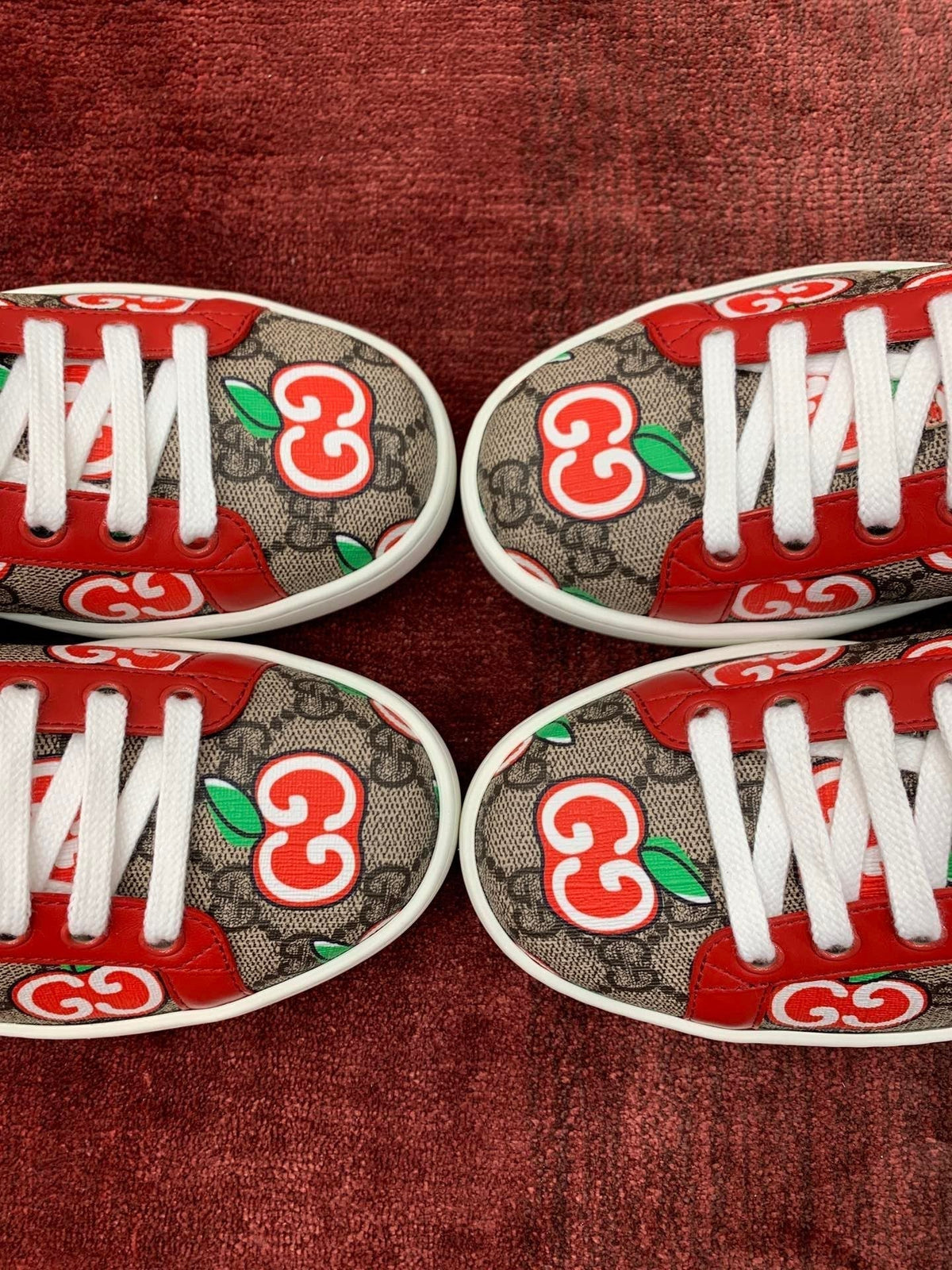 Sneakers & Shoes