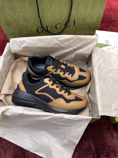 Sneakers & Shoes