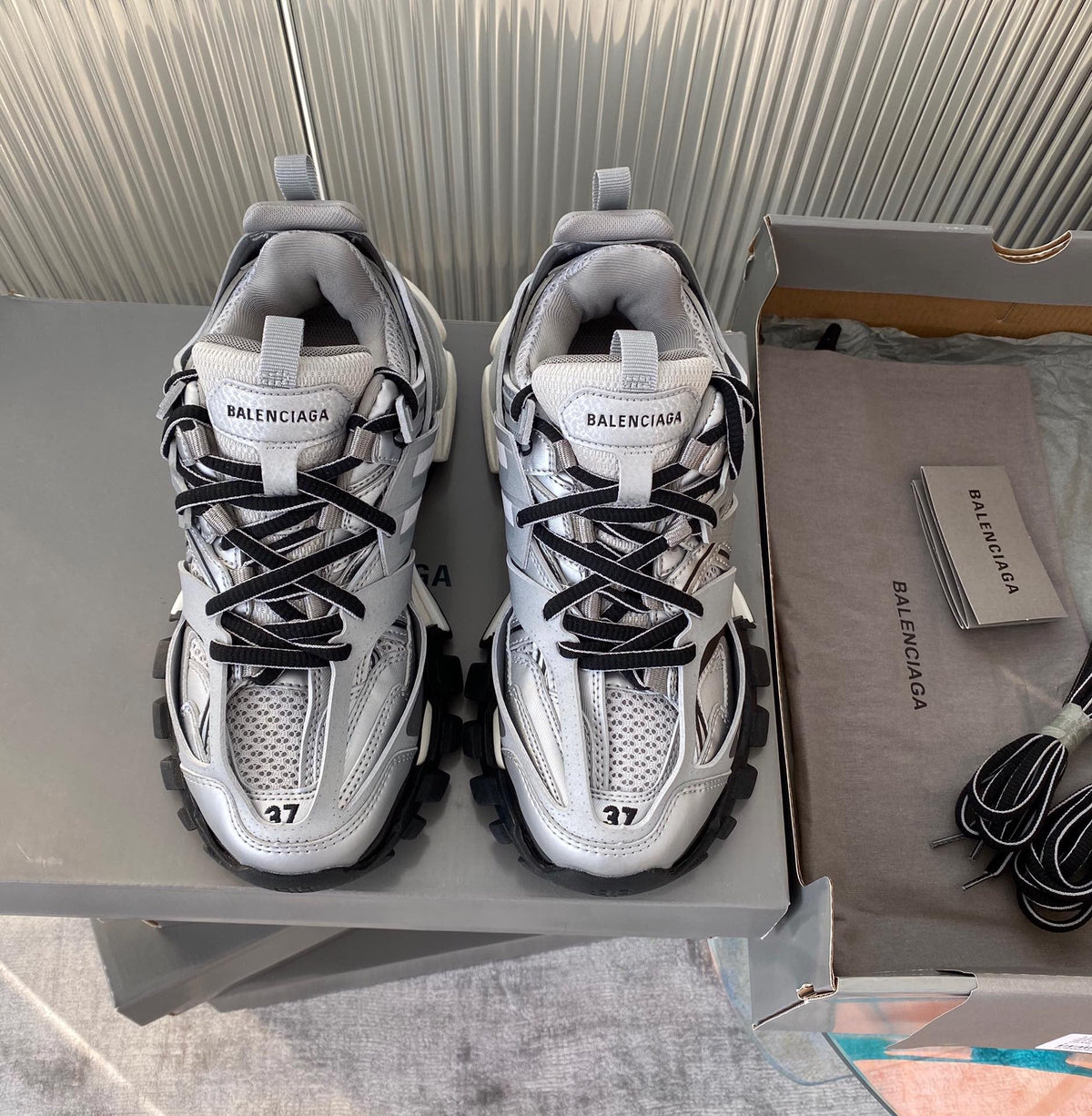 BLCG Sneakers
