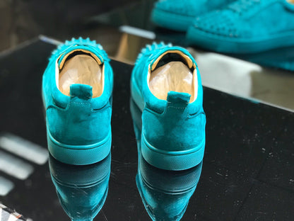Sneakers & Shoes