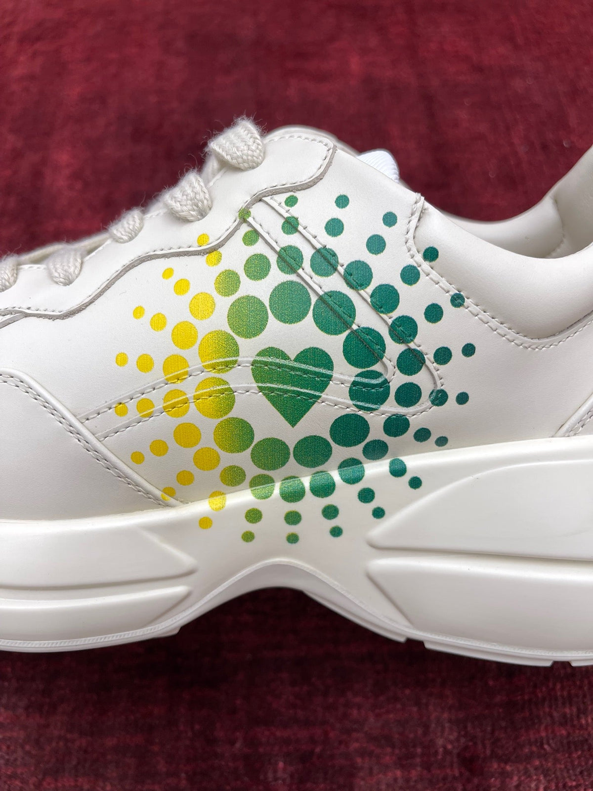 Sneakers & Shoes