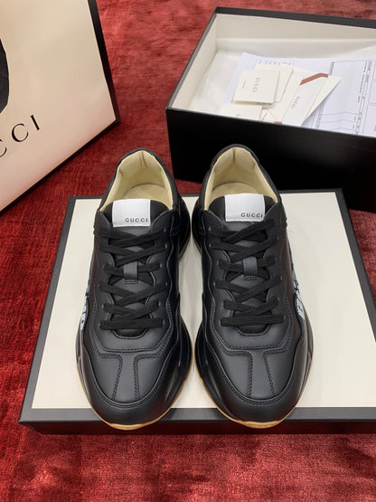Sneakers & Shoes