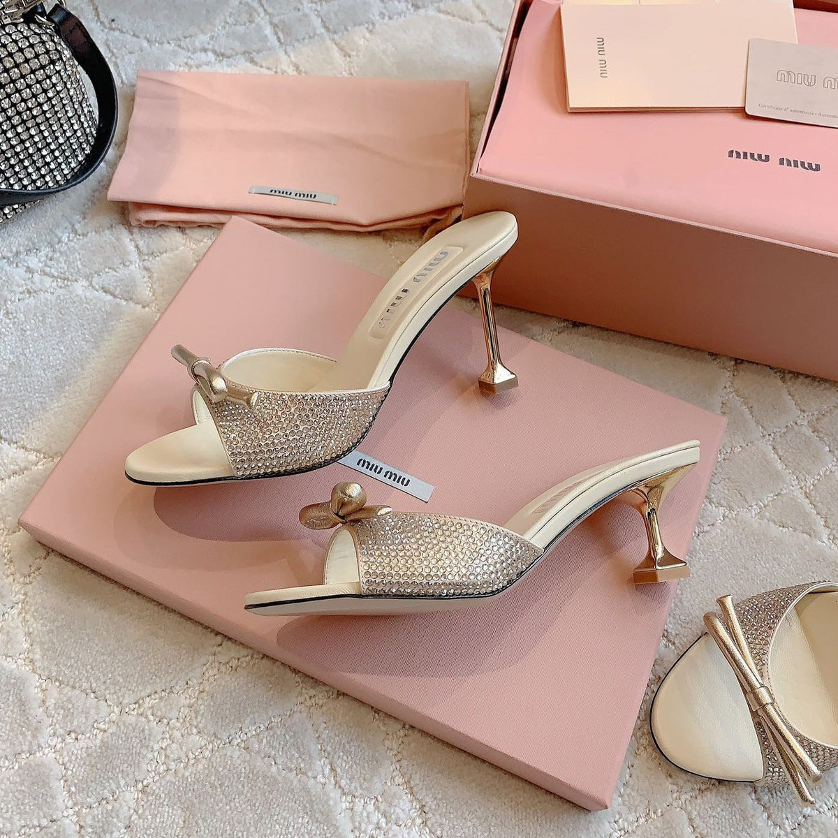 Champagne High - Heels Diamond Sheepskin
