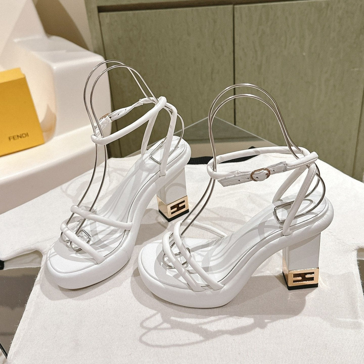 FENDI BAGUETTE HIGH HEELS 85MM IN WHITE LAMBSKIN WITH GOLD HARDWARE