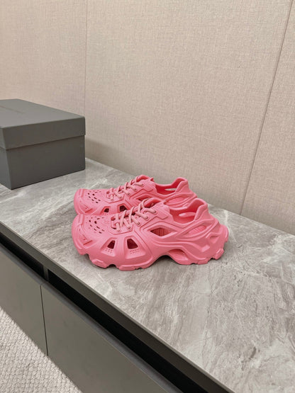 SNEAKERS IN PINK RUBBER