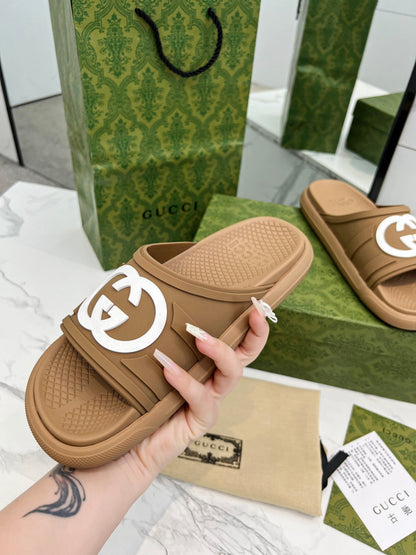 PLATFORM SLIPPERS IN PEANUT BROWN IMPORTED TPU