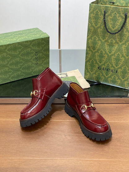 HORSEBIT ANKLE BOOTS 4.5CM IN BURGUNDY RED CALFSKIN
