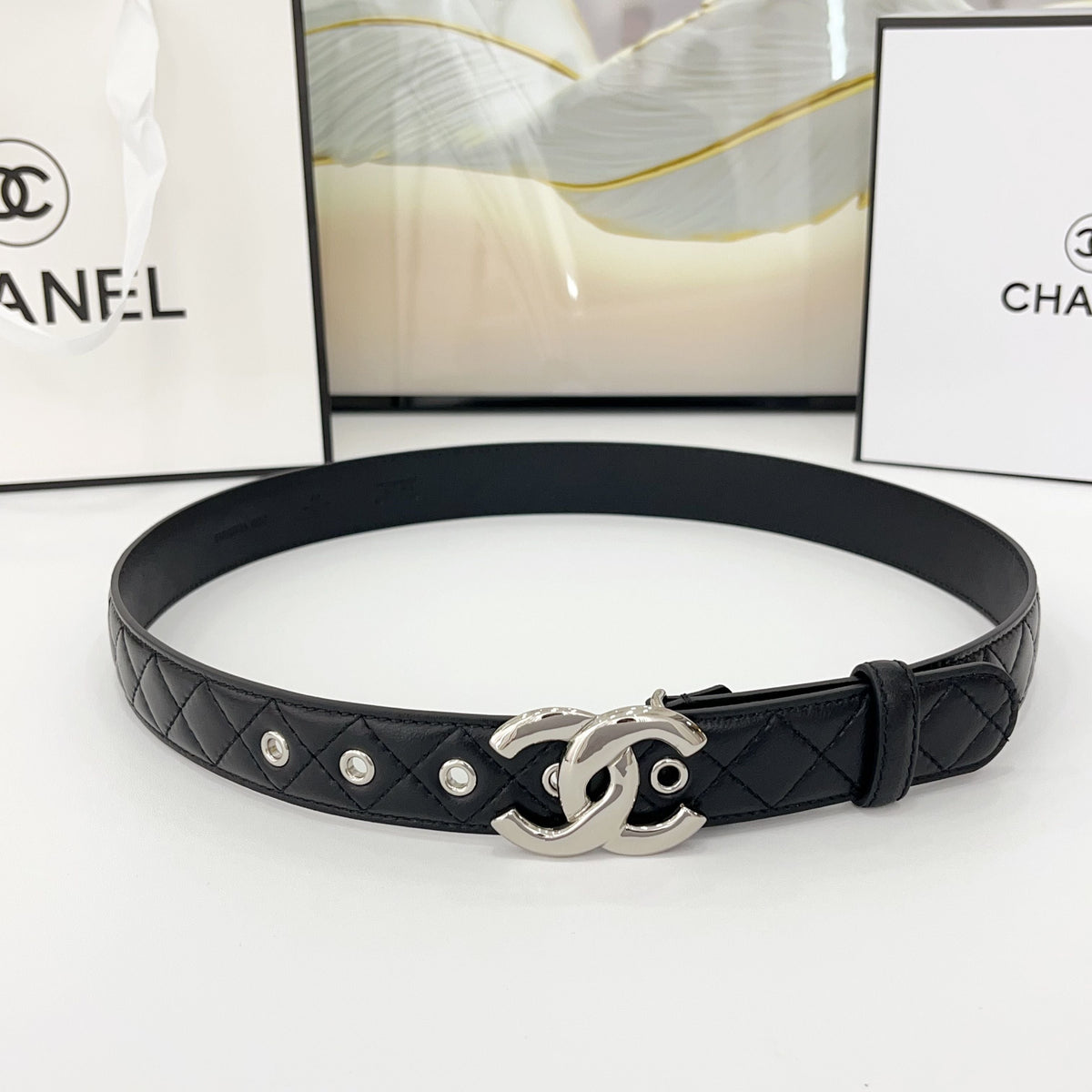 DOUBLE C BELT 30MM IN BLACK QUILTED LEATHER WITH SILVER BUCKLE