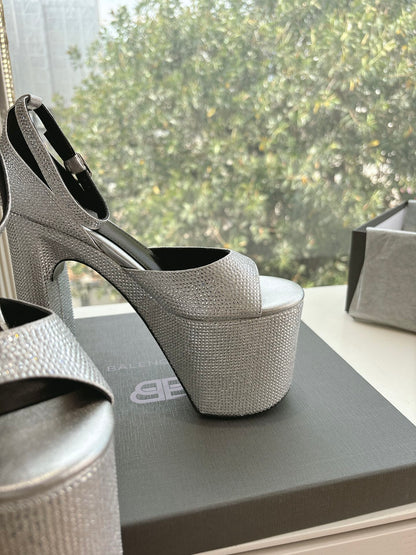 PLATFORM ANKLE STRAP HEELS IN SILVER METALLIC ATTACHED RHINESTONES CALFSKIN
